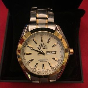 Luxury Watch for men - OMG Gold/ Silver NEW